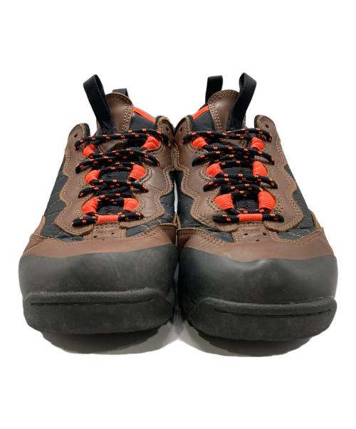 NIKE ACG（ナイキエーシージー）NIKE ACG (ナイキエージーシー) Air Mada Low ブラウン サイズ:30の古着・服飾アイテム