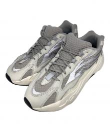 adidas（アディダス）の古着「Yeezy boost 700 V2 static」｜グレー