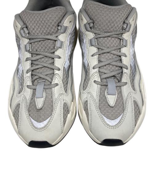 adidas（アディダス）adidas (アディダス) Yeezy boost 700 V2 static グレー サイズ:28の古着・服飾アイテム