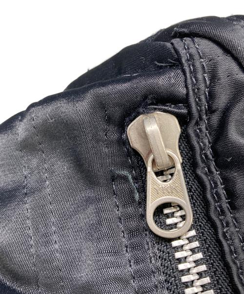 Y'SACCS+POUR HOMME（イザックプールオム）Y'SACCS+POUR HOMME (イザックプールオム) ナイロンショルダーバッグ ブラックの古着・服飾アイテム