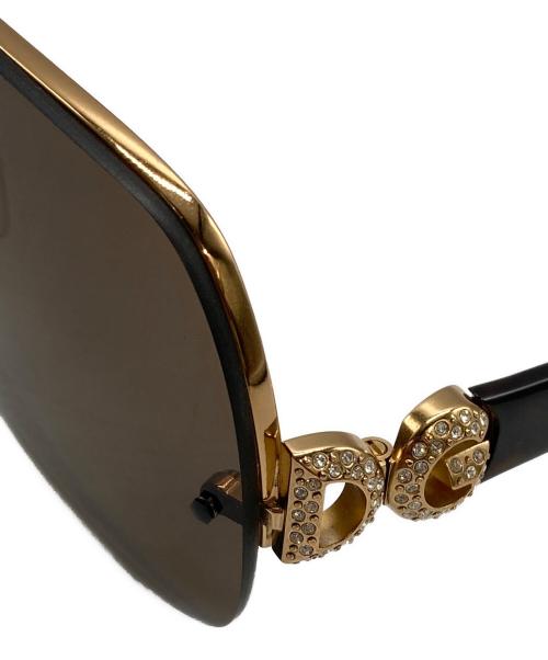 DOLCE & GABBANA（ドルチェ＆ガッバーナ）DOLCE & GABBANA (ドルチェ＆ガッバーナ) ラインストーンロゴサングラス ブラウン サイズ:62□15 130の古着・服飾アイテム