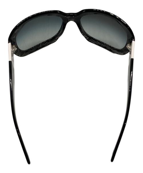 CHANEL（シャネル）CHANEL (シャネル) ココマークサングラス ホワイト×ブラック サイズ:60□18　125の古着・服飾アイテム