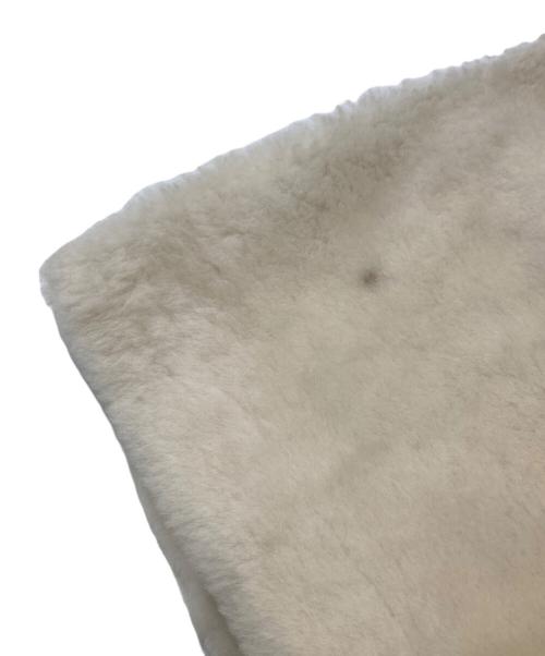 Whim Gazette（ウィムガゼット）Whim Gazette (ウィムガゼット) ムートンベスト アイボリー サイズ:Fの古着・服飾アイテム