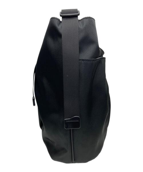 ear PAPILLONNER（イアパピヨネ）ear PAPILLONNER (イアパピヨネ) アジャスタートートバッグ ブラックの古着・服飾アイテム