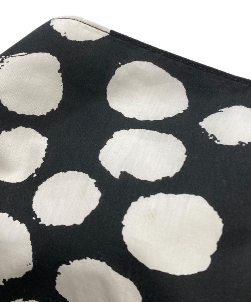 ear PAPILLONNER（イアパピヨネ）ear PAPILLONNER (イアパピヨネ) アジャスタートートバッグ ブラックの古着・服飾アイテム