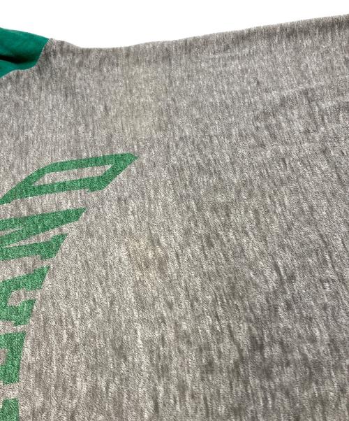 Champion（チャンピオン）Champion (チャンピオン) RICHLANDフットボール Tシャツ グレー×グリーン サイズ:Ｌの古着・服飾アイテム