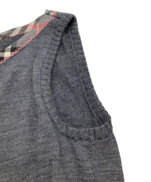 BURBERRY BLUE LABEL（バーバリーロンドンブルーレーベル）BURBERRY BLUE LABEL (バーバリーロンドンブルーレーベル) ウールニットベスト グレー サイズ:38の古着・服飾アイテム