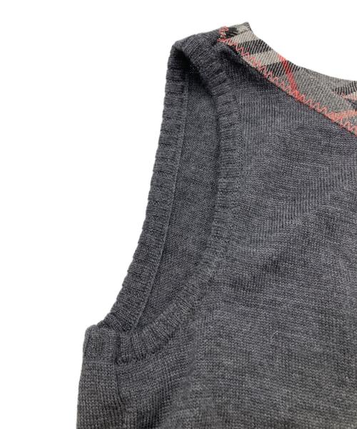 BURBERRY BLUE LABEL（バーバリーロンドンブルーレーベル）BURBERRY BLUE LABEL (バーバリーロンドンブルーレーベル) ウールニットベスト グレー サイズ:38の古着・服飾アイテム