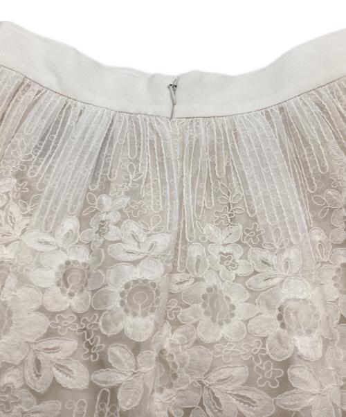 Laula（ラウラ）Laula (ラウラ) IENA (イエナ) IENA別注 レーススカート ホワイト サイズ:Mの古着・服飾アイテム