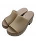 crocs（クロックス）の古着「BROOKLYN FROSTED SLIDE HEEL」｜ベージュ