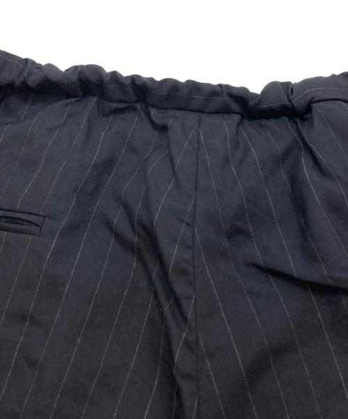 FOLL（フォル）FOLL (フォル) summer wool baggy shorts ネイビー サイズ:3の古着・服飾アイテム