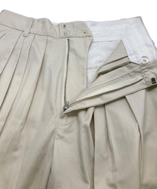 TODAYFUL（トゥデイフル）TODAYFUL (トゥデイフル) Tuck Tapered Trousers ベージュ サイズ:38 未使用品の古着・服飾アイテム