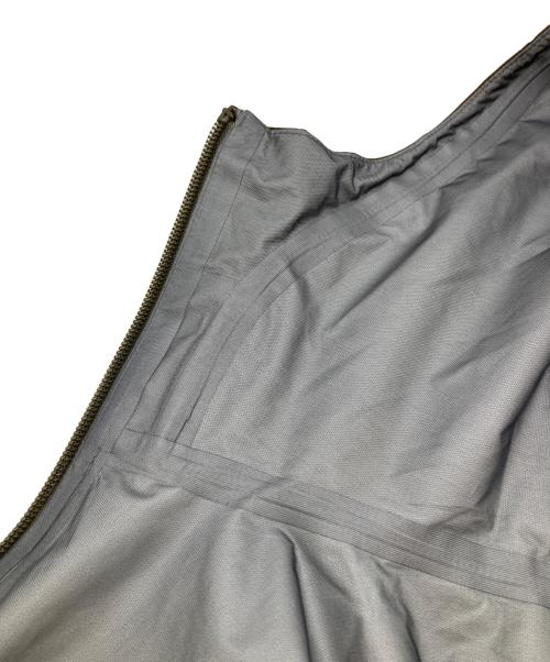 mont-bell（モンベル）mont-bell (モンベル) ストームクルーザージャケット カーキ サイズ:Lの古着・服飾アイテム