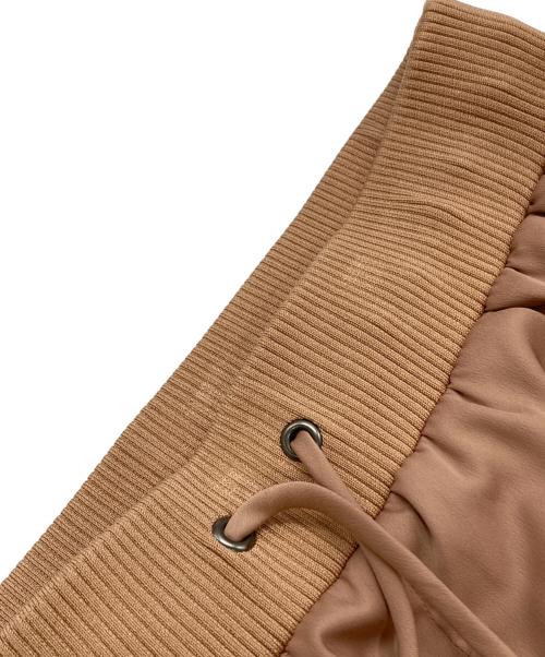 ADORE（アドーア）ADORE (アドーア) ダルサテン パンツセットアップ キャメル サイズ:38の古着・服飾アイテム