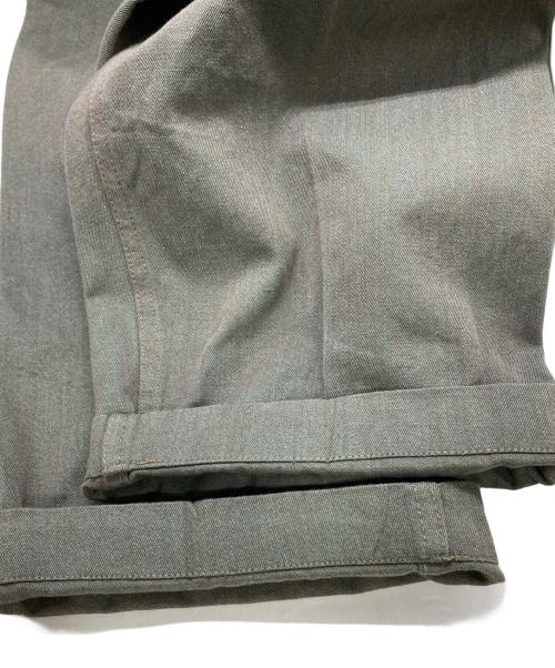 Swedish Army（スウェーデン軍）Swedish Army (スウェーデン軍) プリズナーパンツ オリーブ サイズ:44の古着・服飾アイテム