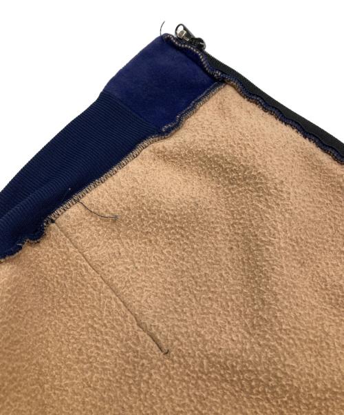 CarHartt（カーハート）CarHartt (カーハート) ベロアジップパーカー ネイビー サイズ:LARGEの古着・服飾アイテム