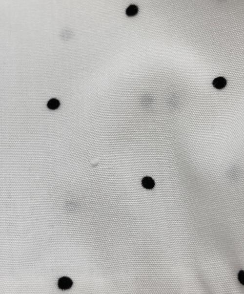 maison de dolce（メゾンドドルチェ）maison de dolce (メゾンドドルチェ) バルーンフレアブラウス ホワイト サイズ:Fの古着・服飾アイテム