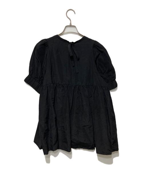 YORI（ヨリ）YORI (ヨリ) ショートパフギャザーブラウス ブラック サイズ:36の古着・服飾アイテム