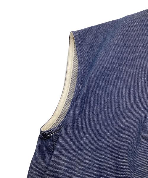 shirocon yori（シロコン ヨリ）shirocon yori (シロコン ヨリ) バックオープンコットンジレ ブルー サイズ:36の古着・服飾アイテム