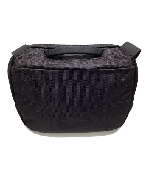 AER（エアー）AER (エアー) Day Sling 3 Max ブラックの古着・服飾アイテム