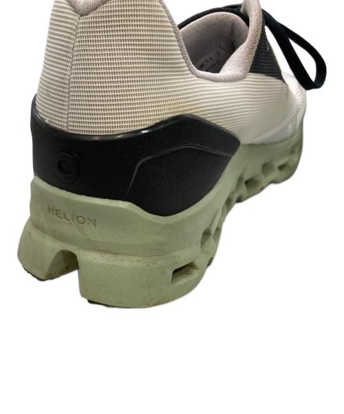 on（オン）on (オン) Cloudstratus ホワイト×グリーン サイズ:29.5㎝の古着・服飾アイテム