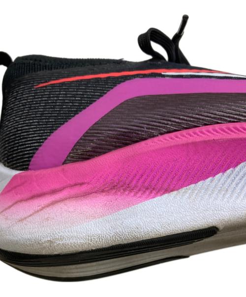 NIKE（ナイキ）NIKE (ナイキ) ZOOM FLY 4 ブラック×ピンク サイズ:29.5㎝の古着・服飾アイテム