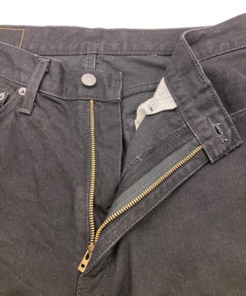 LEVI'S（リーバイス）LEVI'S (リーバイス) 565TMデニムパンツ ブラック サイズ:33の古着・服飾アイテム