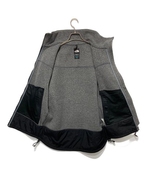 THE NORTH FACE（ザ ノース フェイス）THE NORTH FACE (ザ ノース フェイス) フリースジャケット グレー×ブラック サイズ:Ｍの古着・服飾アイテム