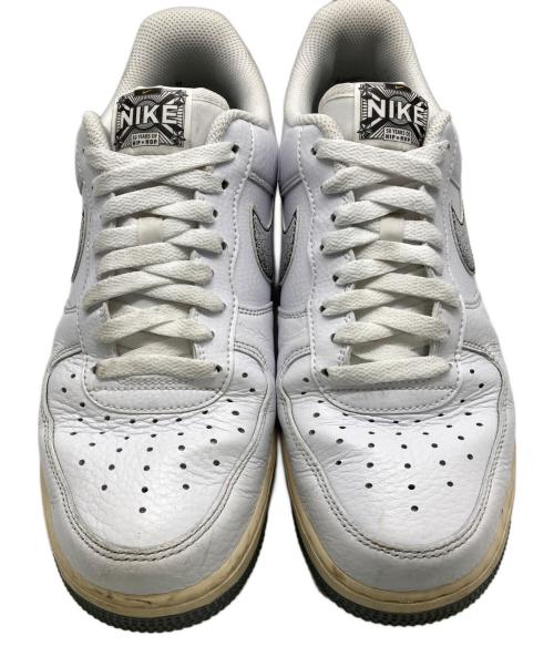 NIKE（ナイキ）NIKE (ナイキ) ローカットスニーカー ホワイト サイズ:26の古着・服飾アイテム