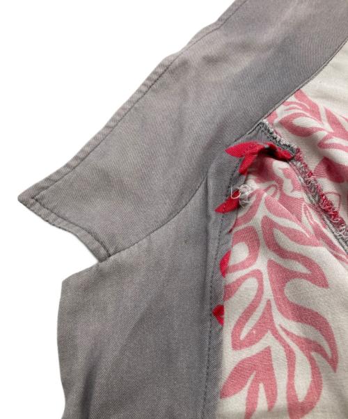 stussy（ステューシー）stussy (ステューシー) HAWAIIAN PATTERN SS SHIRT グレー×レッド サイズ:Lの古着・服飾アイテム