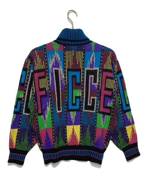 ficce YOSHIYUKI KONISHI（フィッチェ ヨシユキ コニシ）ficce YOSHIYUKI KONISHI (フィッチェ ヨシユキ コニシ) 総柄タートルネックニット ブルー×マルチカラー サイズ:ーの古着・服飾アイテム