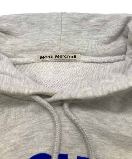 Mardi Mercredi（マルディメクルディ）Mardi Mercredi (マルディメクルディ) プルオーバーパーカー ライトグレー サイズ:ーの古着・服飾アイテム