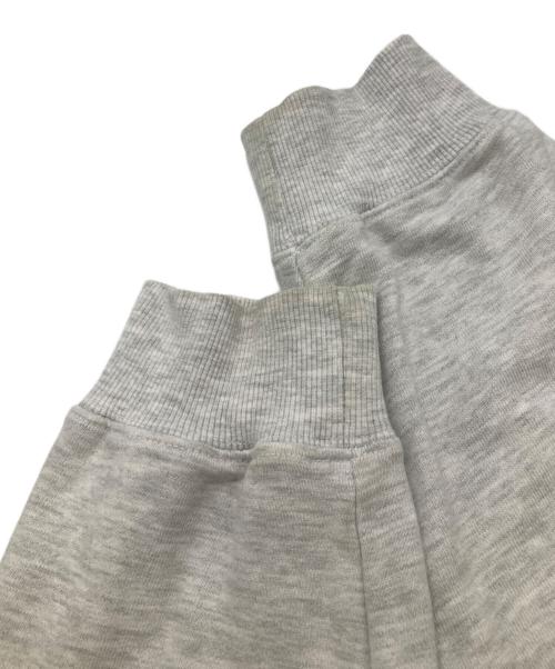 Mardi Mercredi（マルディメクルディ）Mardi Mercredi (マルディメクルディ) プルオーバーパーカー ライトグレー サイズ:ーの古着・服飾アイテム