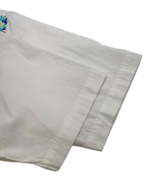 PALACE（パレス）PALACE (パレス) skateboards pachinko shirt ホワイト サイズ:Sの古着・服飾アイテム