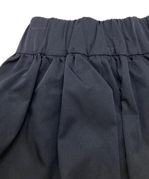 BEAUTY&YOUTH（ビューティーアンドユース）BEAUTY&YOUTH (ビューティーアンドユース) ギャザーフレア ミドルスカート ブラック サイズ:表記なしの古着・服飾アイテム