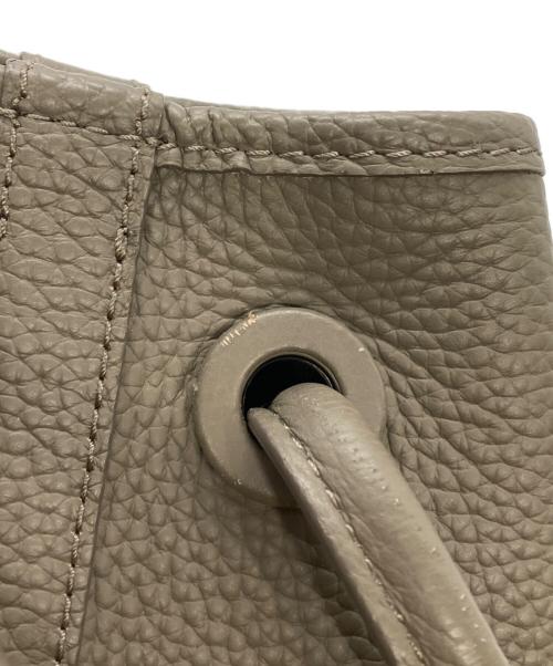 VASIC（ヴァジック）VASIC (ヴァジック) BOND MINI グレージュの古着・服飾アイテム