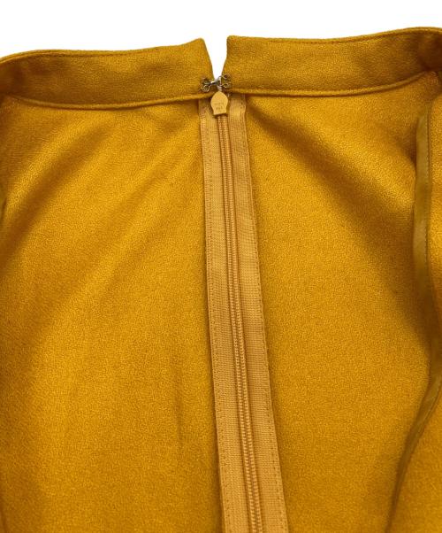 allureville（アルアバイル）allureville (アルアバイル) PEフランネルスラッシュネックワンピース イエロー サイズ:2の古着・服飾アイテム