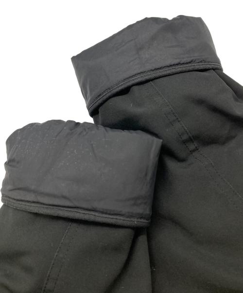 CANADA GOOSE（カナダグース）CANADA GOOSE (カナダグース) KAMLOOPS ブラック サイズ:Lの古着・服飾アイテム