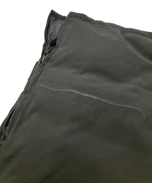 CANADA GOOSE（カナダグース）CANADA GOOSE (カナダグース) KAMLOOPS ブラック サイズ:Lの古着・服飾アイテム