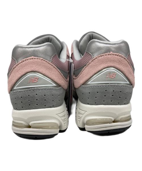 NEW BALANCE（ニューバランス）NEW BALANCE (ニューバランス) 2002Rローカットスニーカー ピンク サイズ:27 未使用品の古着・服飾アイテム