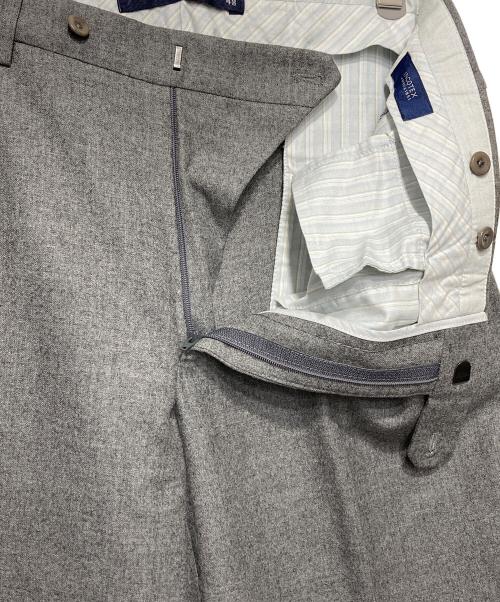 INCOTEX（インコテックス）INCOTEX (インコテックス) ウールスラックス グレー サイズ:48の古着・服飾アイテム