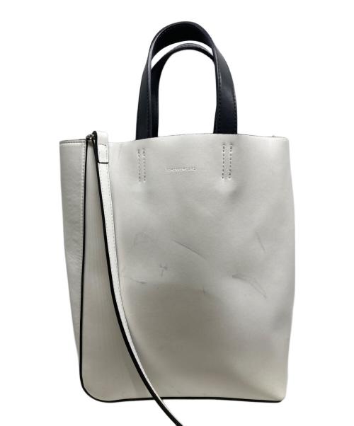 TOMORROW LAND（トゥモローランド）TOMORROW LAND (トゥモローランド) 2WAYバッグ ホワイトの古着・服飾アイテム