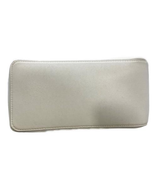 TOMORROW LAND（トゥモローランド）TOMORROW LAND (トゥモローランド) 2WAYバッグ ホワイトの古着・服飾アイテム