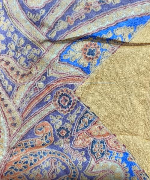 Yves Saint Laurent（イヴサンローラン）Yves Saint Laurent (イヴサンローラン) シルクストール レッドの古着・服飾アイテム