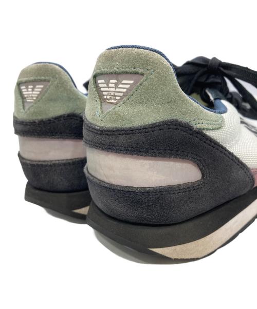 EMPORIO ARMANI（エンポリオアルマーニ）EMPORIO ARMANI (エンポリオアルマーニ) ローカットスニーカー ホワイト サイズ:US8の古着・服飾アイテム