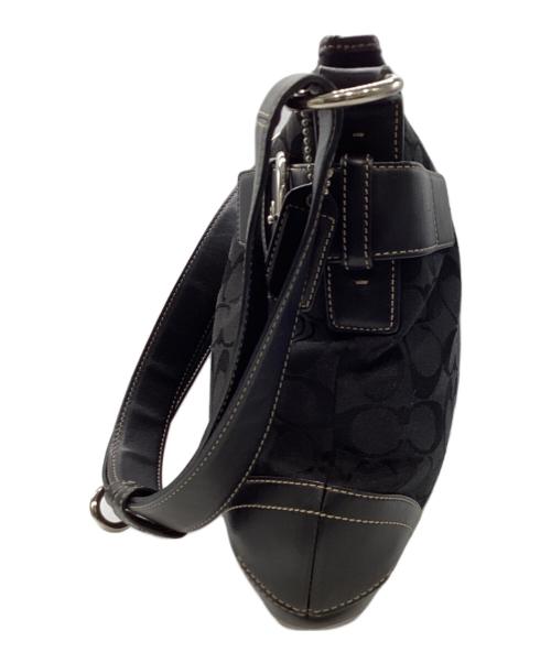 COACH（コーチ）COACH (コーチ) シグネチャーワンショルダーバッグ ブラックの古着・服飾アイテム