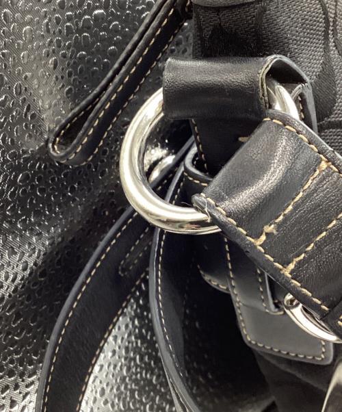 COACH（コーチ）COACH (コーチ) シグネチャーワンショルダーバッグ ブラックの古着・服飾アイテム