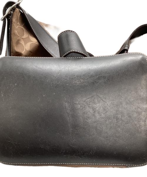 COACH（コーチ）COACH (コーチ) シグネチャーダッフルショルダーバッグ ブラウンの古着・服飾アイテム