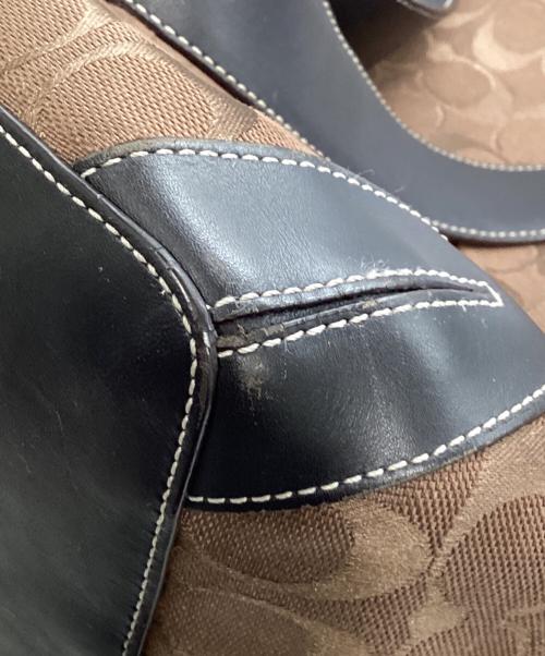 COACH（コーチ）COACH (コーチ) シグネチャーダッフルショルダーバッグ ブラウンの古着・服飾アイテム