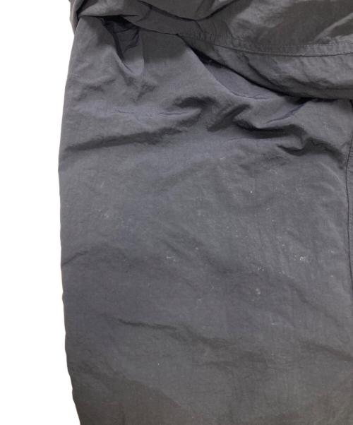 DAIWA PIER39（ダイワ ピア39）DAIWA PIER39 (ダイワ ピア39) TECH PARACHUTE PANTS ブラック サイズ:Sの古着・服飾アイテム